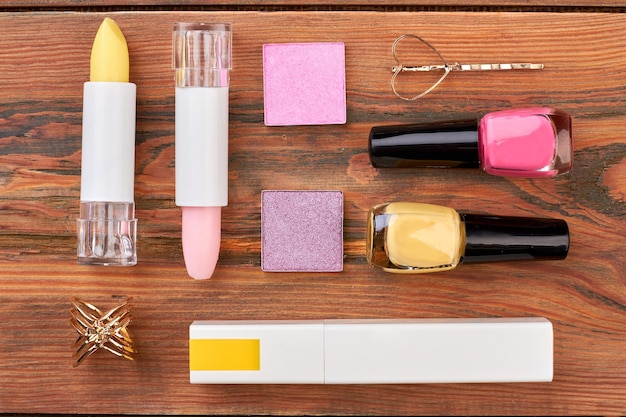 Ile wydasz na zestaw do robienia paznokci?