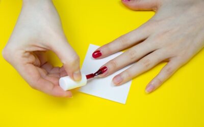 Jak łatwo zakładać szablony na paznokcie i uzyskać profesjonalny efekt?