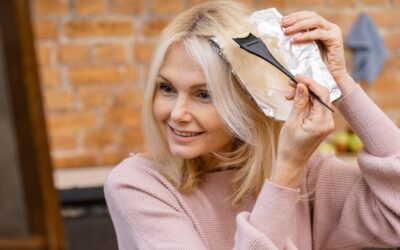 Jak samodzielnie nałożyć farbę na włosy i uzyskać profesjonalny efekt?