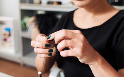 Jaką metodę przedłużania paznokci wybrać dla najlepszego efektu?