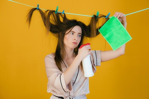 Co dobre na zniszczone włosy?