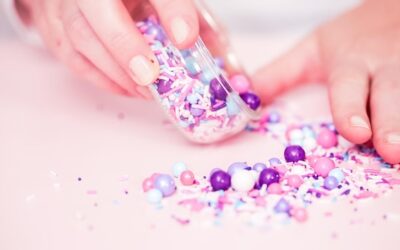 Jak nakładać brokat na paznokcie żelowe aby efekt był trwały?